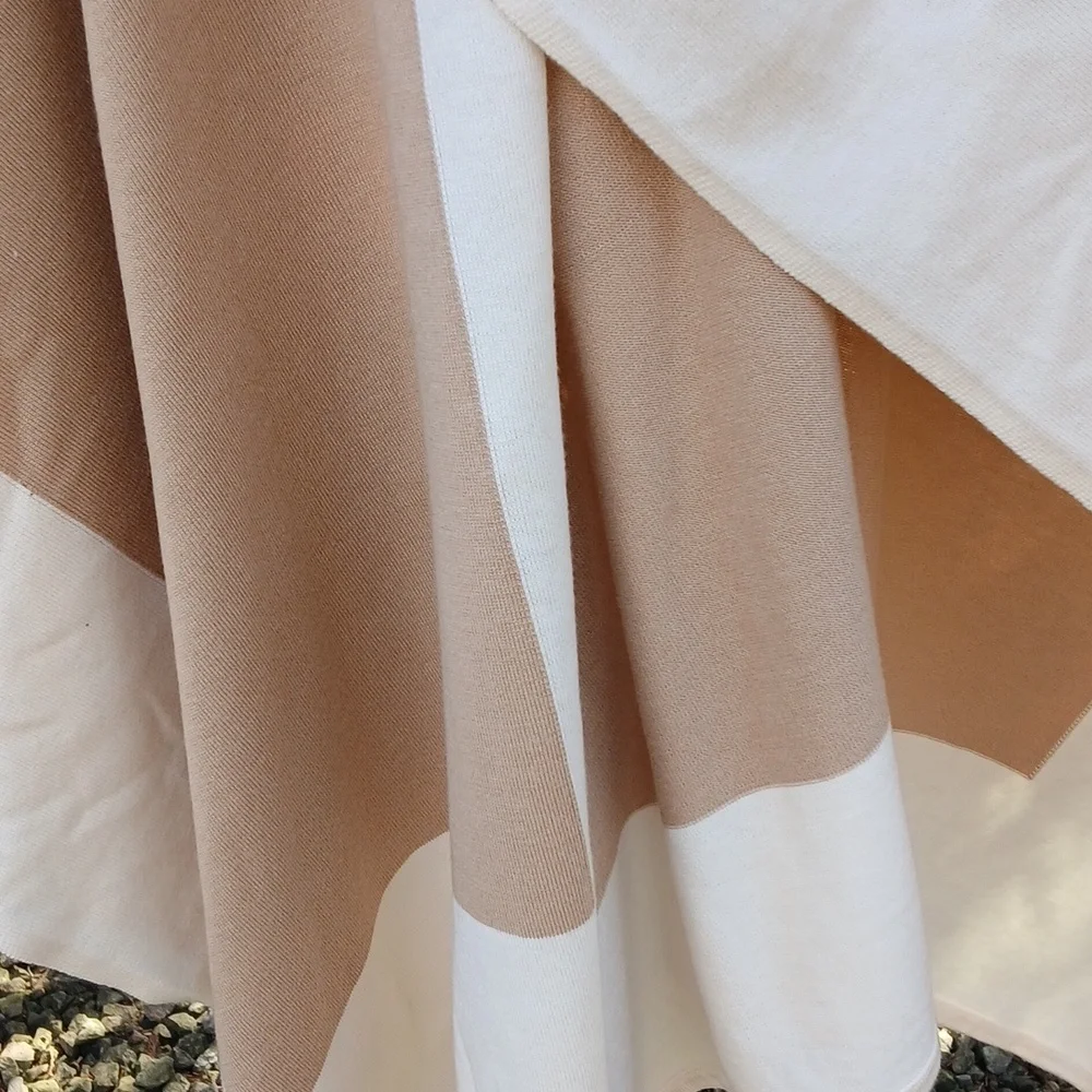 Open Front Poncho Wrap Shawl Cover Up. One Size - Picture 12 of 12